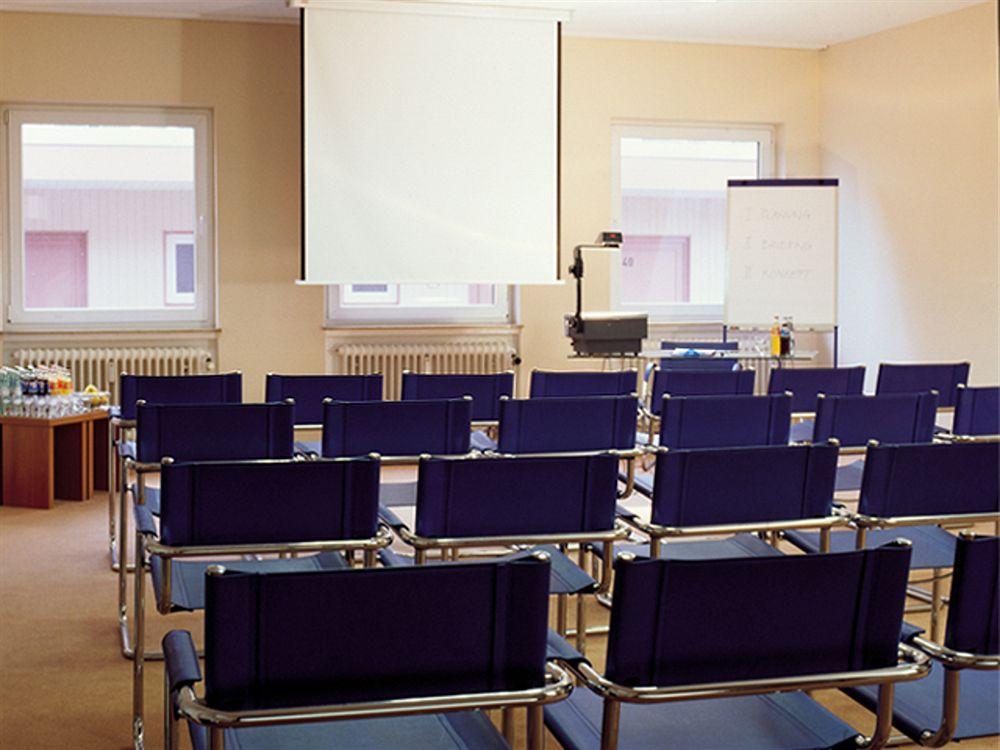 Vahrenwalder Hotel Hannover Business photo
