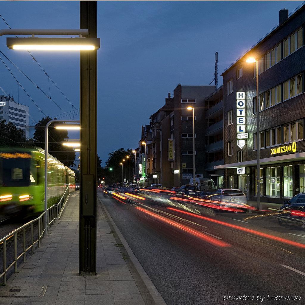 Vahrenwalder Hotel Hannover Exterior photo